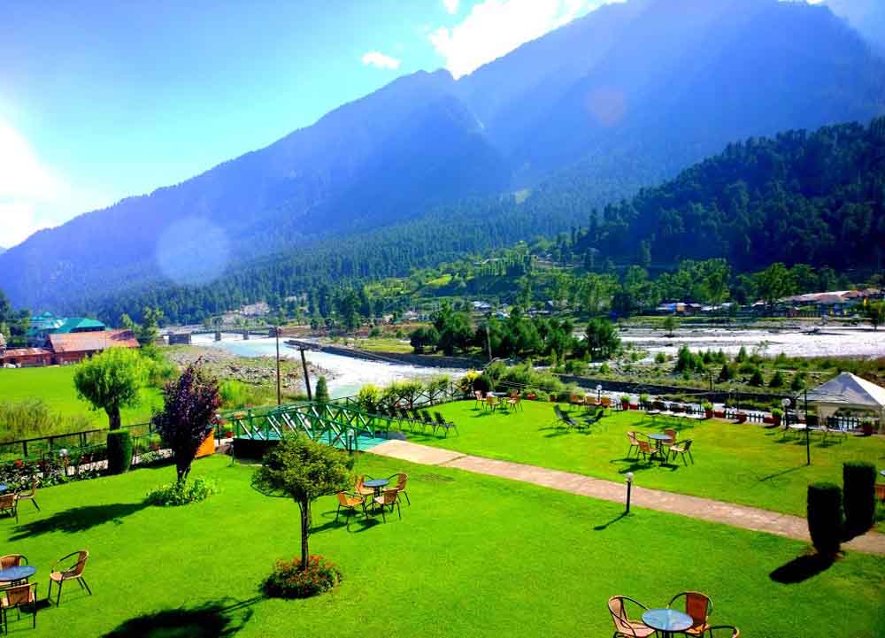  Best Tour and Travel Srinagar